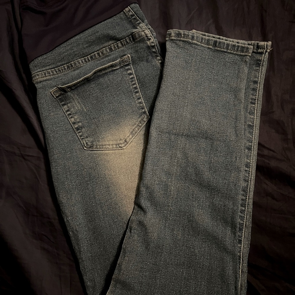 Medium Wash Maternity Skinny Jeans